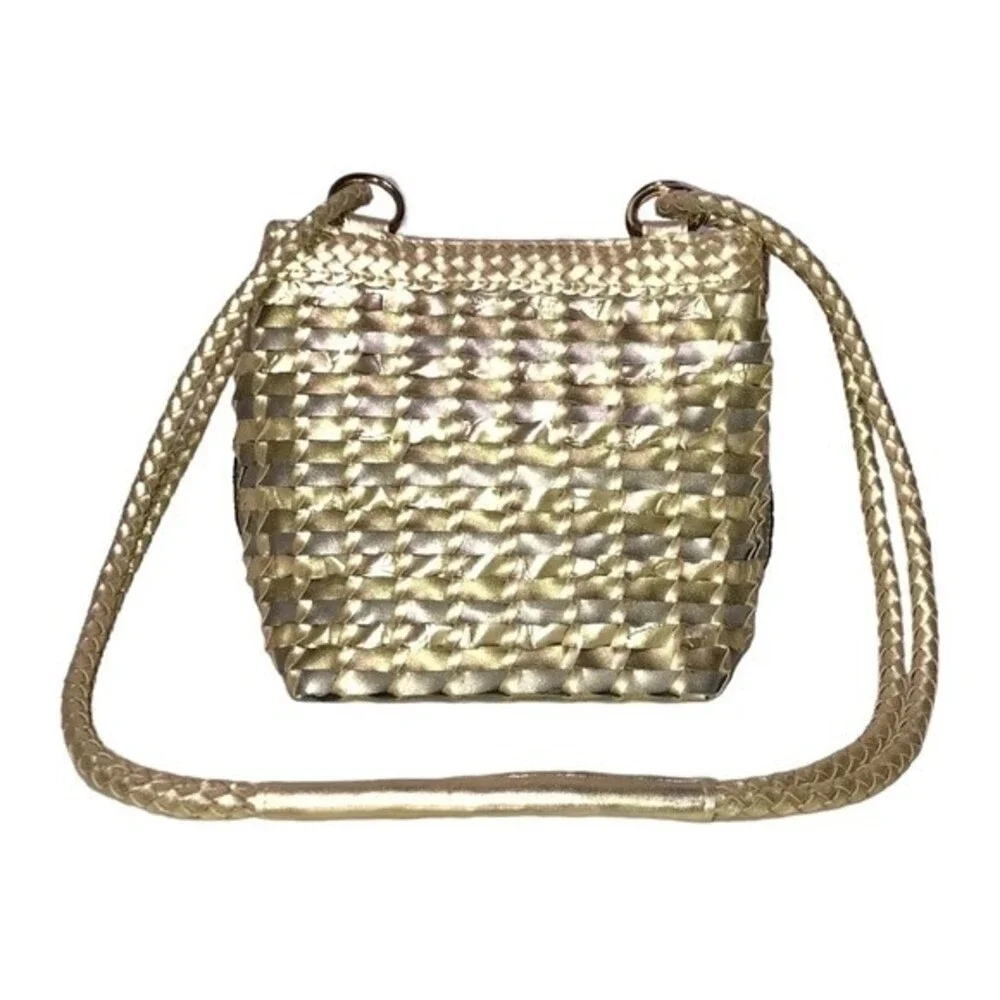 Legacy Chicago VTG Y2K Metallic Gold Woven Crossbody Bucket Bag Braided Purse